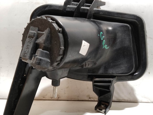 205208 Fiat Grande Punto 2005-2009 bal első ködlámpa, fekete belsős 51782369