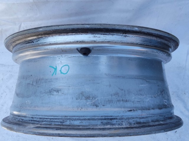 205230 Lancia Lybra 16