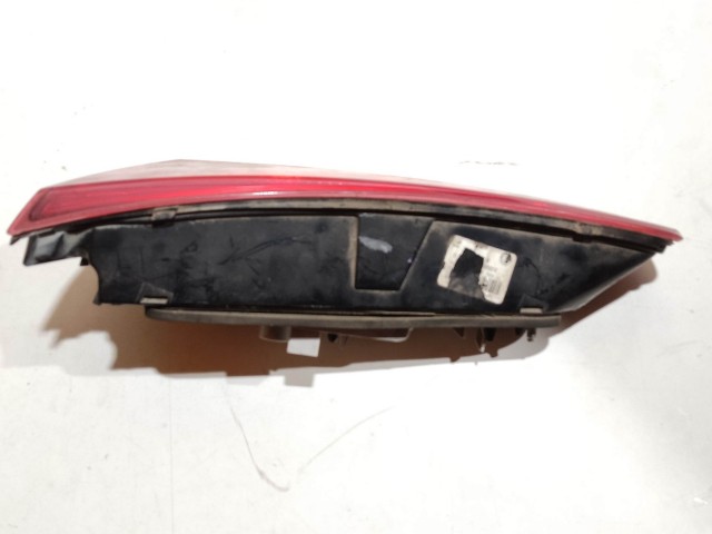 154361 Alfa Romeo Giulietta 2010-2020 jobb hátsó belső lámpa 50531132