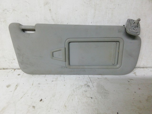 Kia Ceed I. 2006-2009 2006-2009 Napellenző használt  szürke tükrös jobb