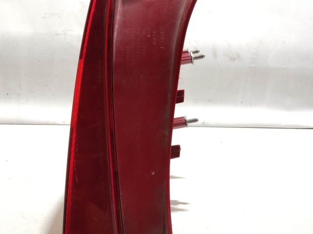 205253 Fiat Stilo 2003-2007 5 ajtós bal hátsó lámpa, izzófoglalat nélkül!!!