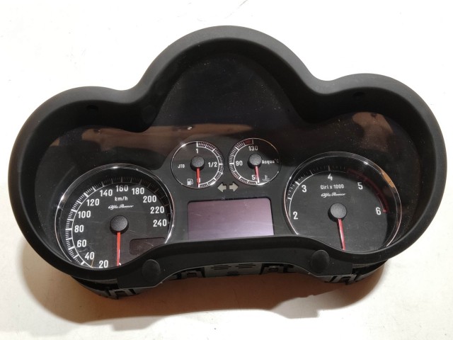 Alfa Romeo 147 1,8 Diesel óracsoport 156071226