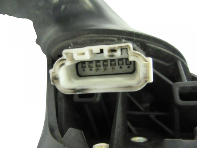 25732 Fiat Grande Punto 3 vezetékes elektromos, jobb oldali tükör