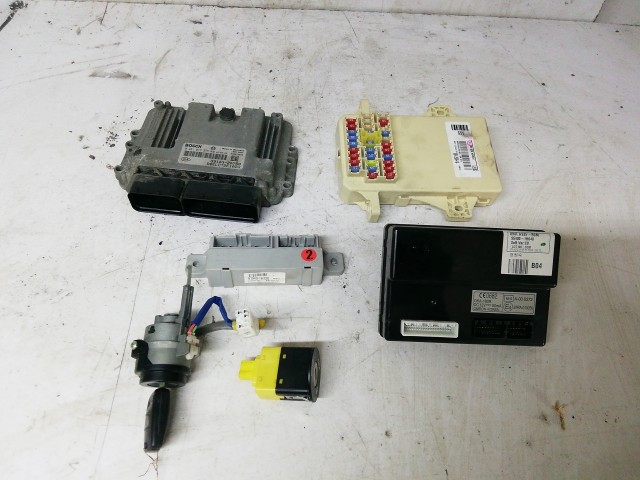 Kia Ceed I. 2006-2009 1,6 Diesel motorvezérlő 95400-1H040, 0281013875