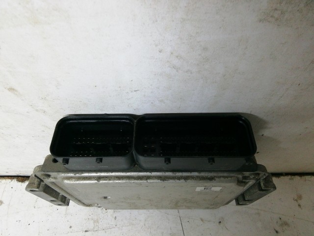 Kia Ceed I. 2006-2009 1,6 Diesel motorvezérlő 95400-1H040, 0281013875