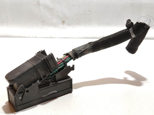 205317 Fiat Freemont 2011-2015 ABS elektromos csatlakozó P682117512AA