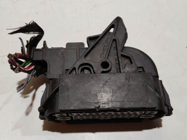 205324 Fiat 500 2015- Abs elektromos csatlakozó 52042668