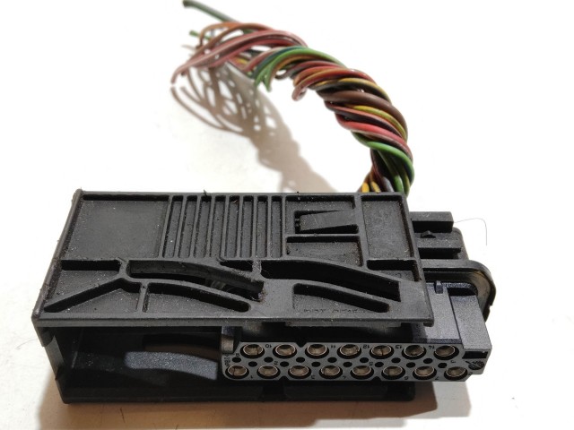 205331 Mercedes Benz A-Class (W168) 1997-2004 Abs elektromos csatlakozó A0044310912