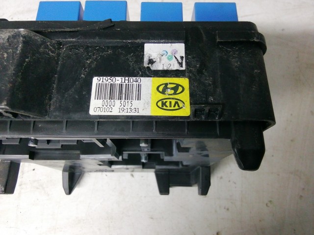 Kia Ceed I. 2006-2009 2006-2009 Biztosítéktábla  használt  külső