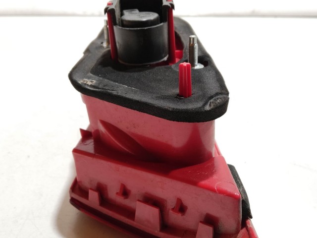 205381 Alfa Romeo 159 bal hátsó belső lámpa 50504822