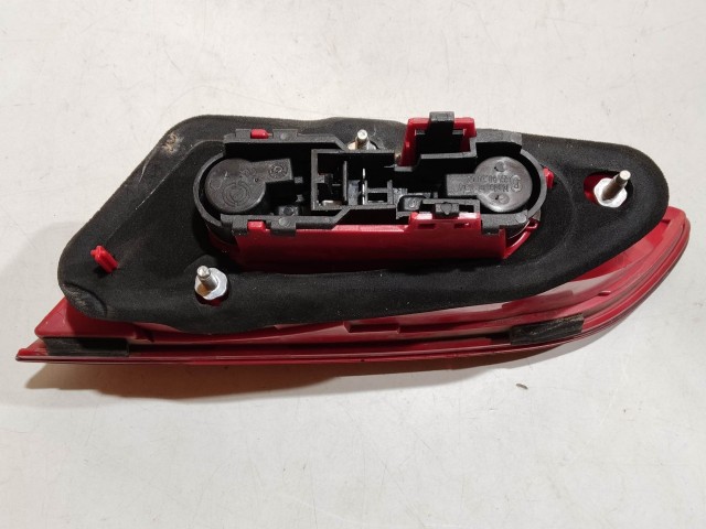 205381 Alfa Romeo 159 bal hátsó belső lámpa 50504822