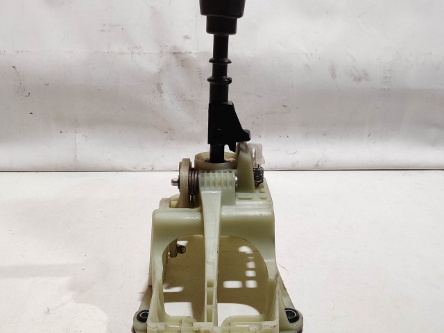 117683 Alfa Romeo 159 2005-2011 1,9 Diesel váltókulissza 55349247