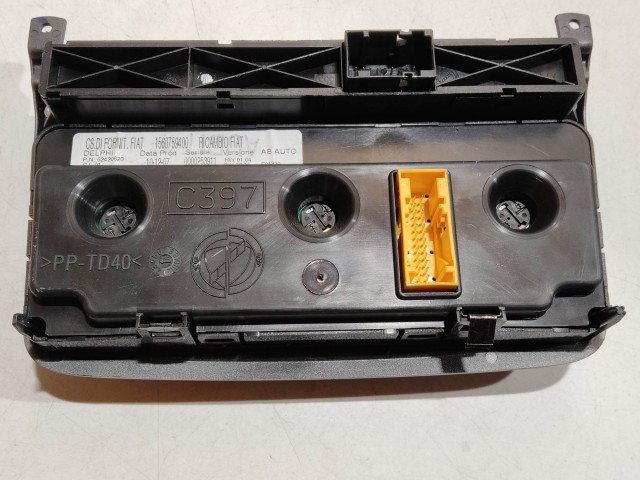 Alfa Romeo 147 2000-2010 Fűtés- és közép kapcsolók használt  manual