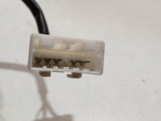 205438 Alfa Romeo 147, Gt, Fiat Stilo, Bravo, Lancia Delta tempómat kar a képen látható kopással