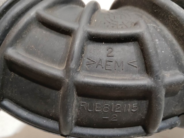 Fiat Freemont 2011-2015 levegőcső légszűrőházból a turbóba K04627073AE