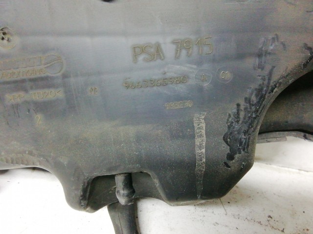Peugeot 207 2006-2014 Légszűrőház használt  