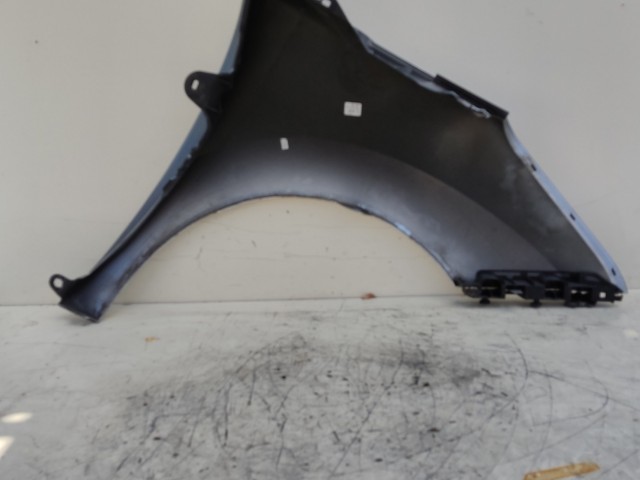 206033 Peugeot 3008 2009-2013 bal első sárvédő 