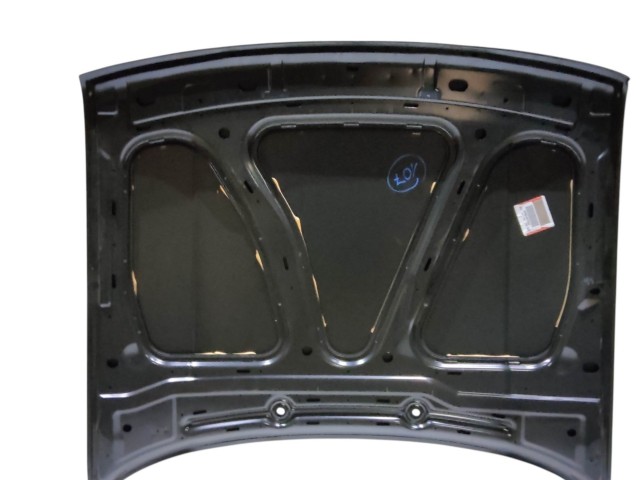 202764 Fiat Croma 1991-1996 motorháztető, a képen látható sérüléssel