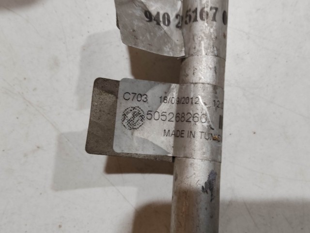 Alfa Romeo Giulietta 1750 16b Tbi benzin klímacső 50526826