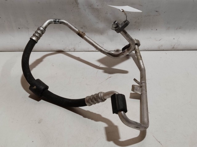 Alfa Romeo Giulietta 1750 16b Tbi benzin klímacső 50526826