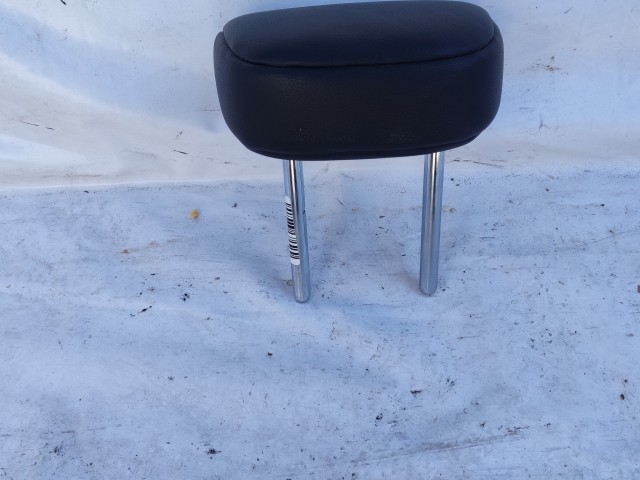 Citroen C4 Aircross 2012-2017 hátsó középső fejtámla