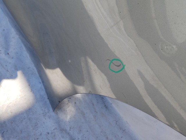 206074 Citroen C4 Aircross 2012-2017 bal hátsó ajtó, a képen látható sérüléssel