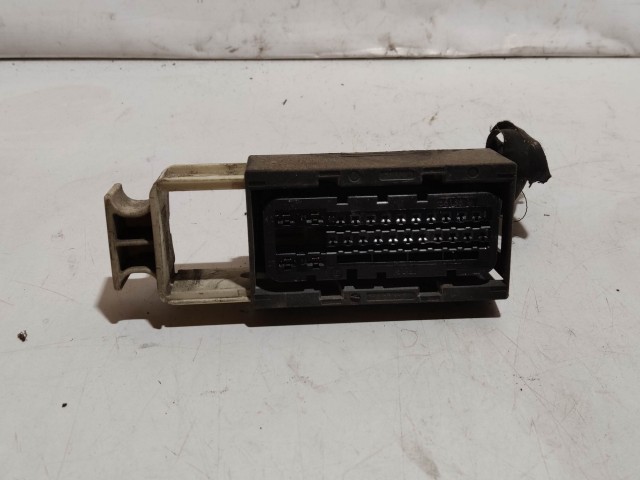 205497 Peugeot 407 Abs elektromos csatlakozó 15732101