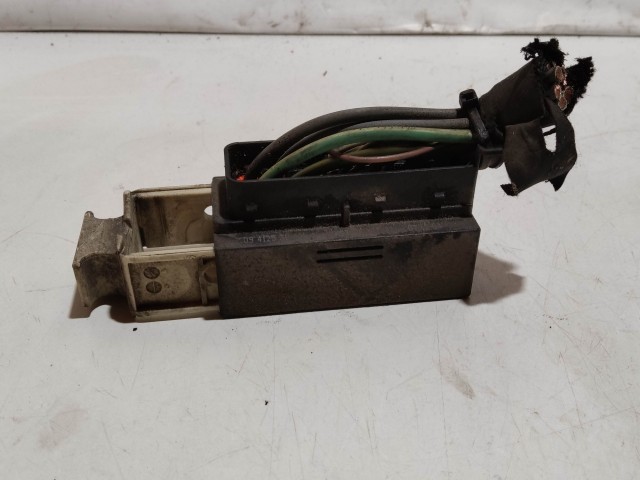 205497 Peugeot 407 Abs elektromos csatlakozó 15732101