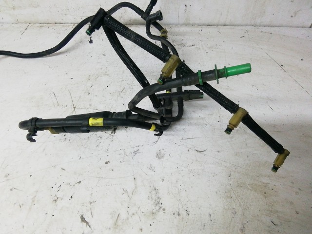 Peugeot 207 2006-2014 Üzemanyag cső használt 
