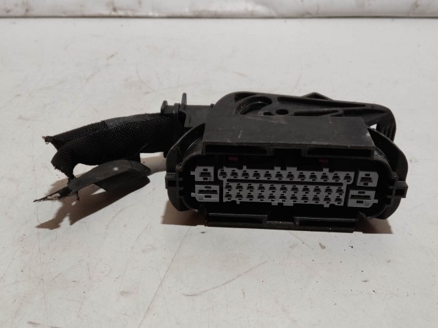 205512 Fiat Punto Evo 2009-2011 Abs Elektromos csatlakozó
