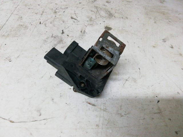 Peugeot 207 2006-2014 hűtőventilátor előtét ellen állás  használt 