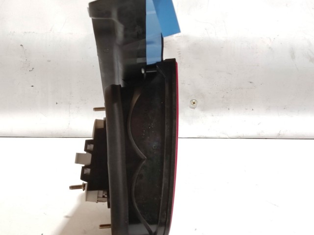 Lancia Delta 1993-1999 gyári beszállítós új (SIEMA) jobb hátsó külső lámpa 7798157