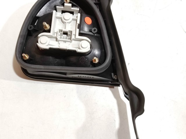 Lancia Delta 1993-1999 gyári beszállítós új (SIEMA) jobb hátsó külső lámpa 7798157