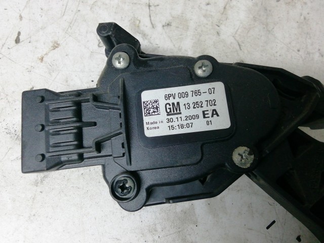 Chevrolet Cruze 2008-2012 2010-2016 Gázpedál használt   
