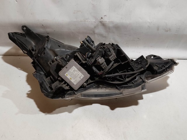 205565 Citroen C4 Aircross 2012-2017 bal első  Xenon fényszóró, a képen látható sérüléssel