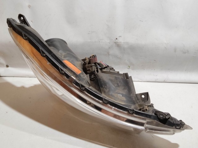 205566 Citroen C4 Aircross 2012-2017 jobb első Xenon fényszóró