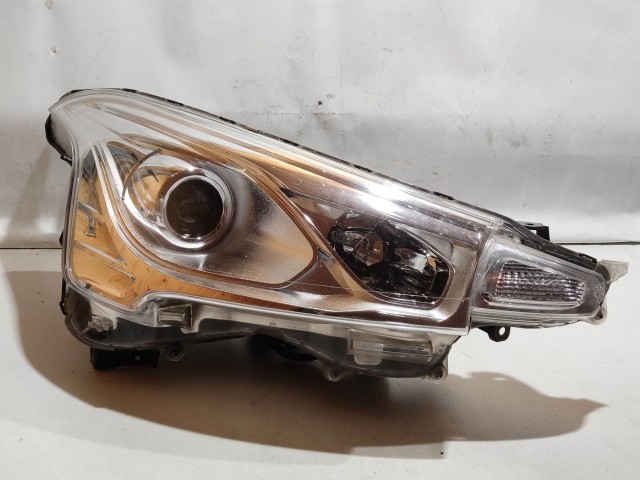 205566 Citroen C4 Aircross 2012-2017 jobb első Xenon fényszóró