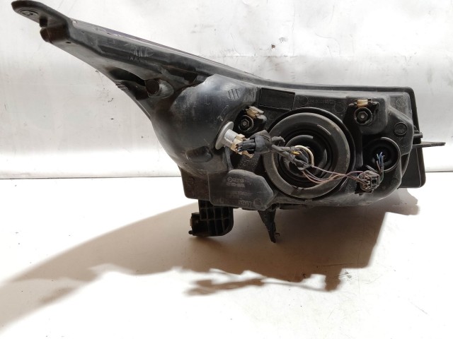 205567 Chevrolet Cruze 2008-2012 bal első fényszóró 08-235-1110L