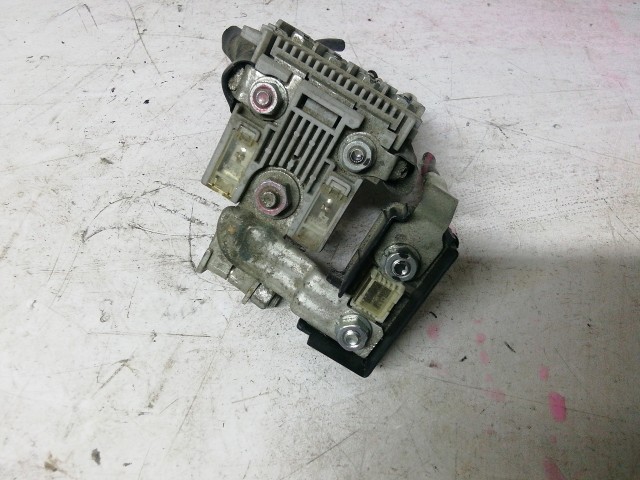 210598 Citroen C4 Aircross 2012-2017 pozitív akkumulátor saru