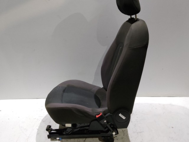 203861 Fiat Bravo 2007-2014  jobb első szövet ülés