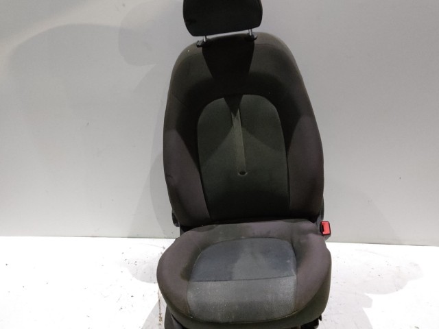 203861 Fiat Bravo 2007-2014  jobb első szövet ülés