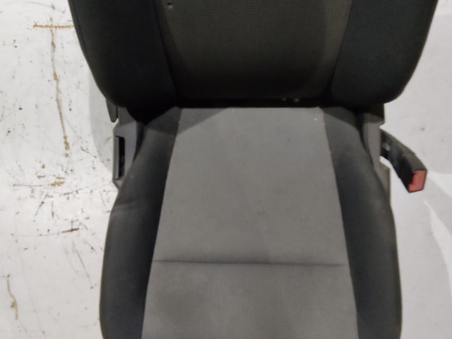 203862 Dodge Journey 2008-2020  jobb első ülés