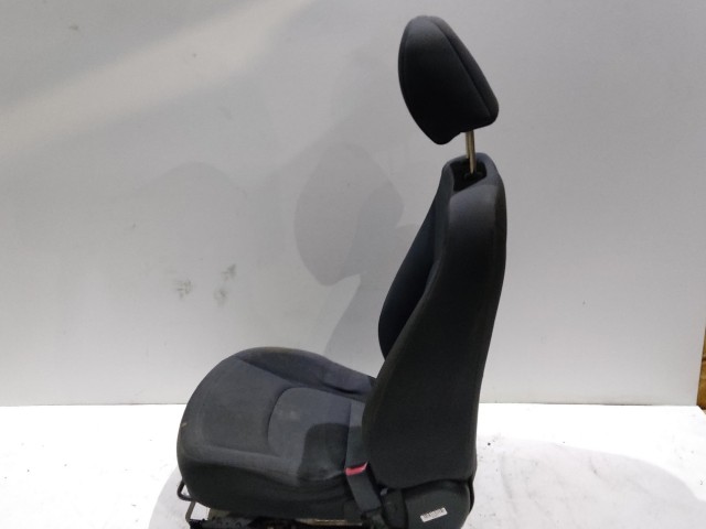 203873 Chevrolet Cruze 2008-2012 bal első ülés, a képen látható állapotban