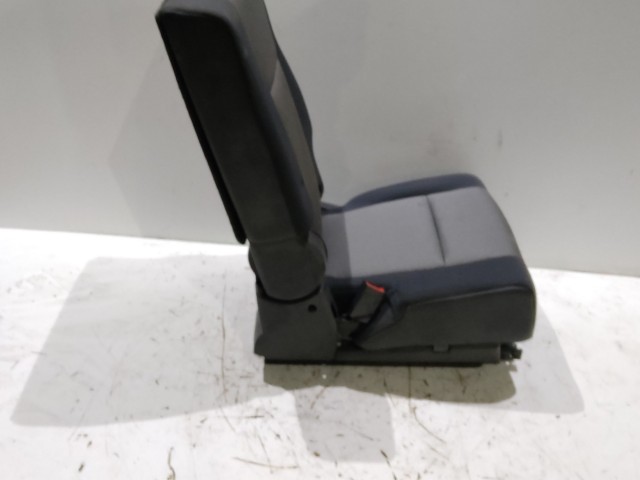 203865 Dodge Journey 2008-2020 bal hátsó ülés