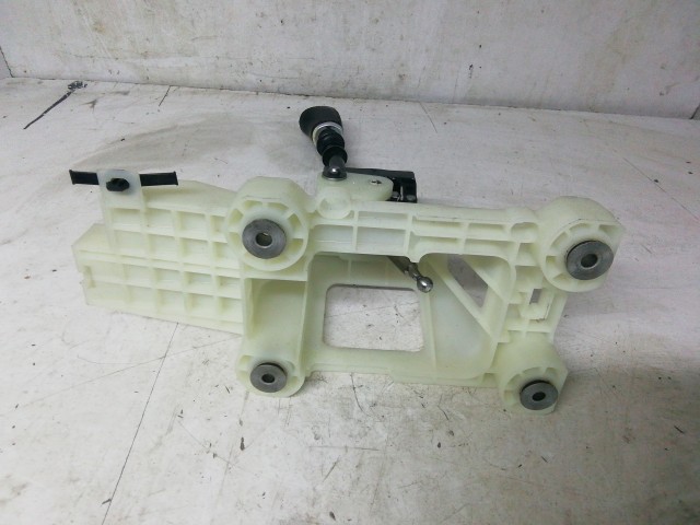 210575 Citroen C4 Aircross 2012-2017 6 sebességes váltókulissza