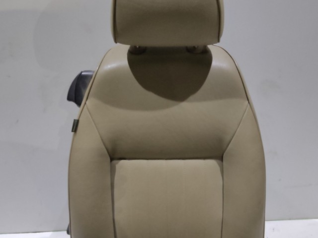 203887 Fiat Croma  2005-2010 jobb első bőr ülés