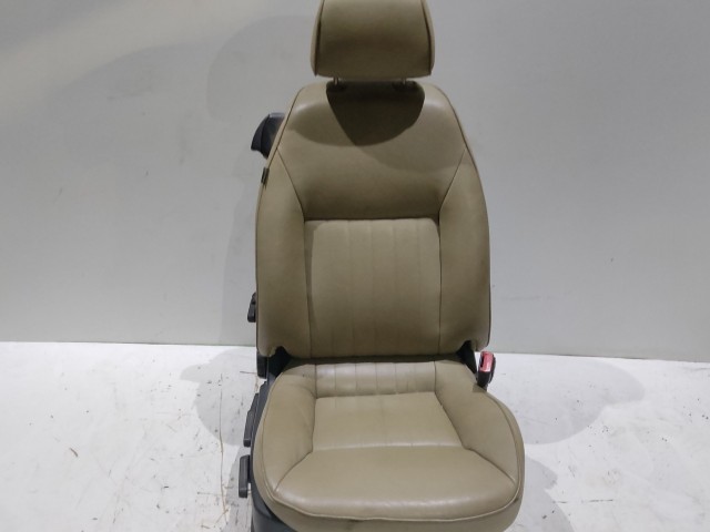 203887 Fiat Croma  2005-2010 jobb első bőr ülés