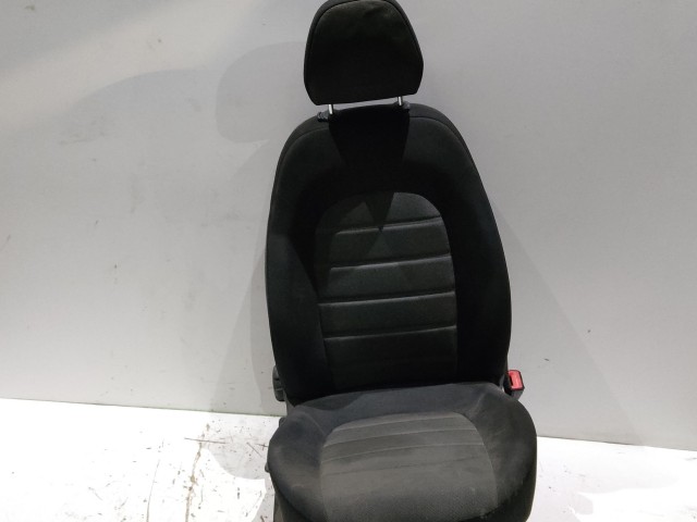 203902 Fiat Bravo 2007-2014  jobb első szövet ülés