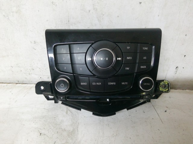 Chevrolet Cruze 2008-2012 2010-2016 Rádió használt 