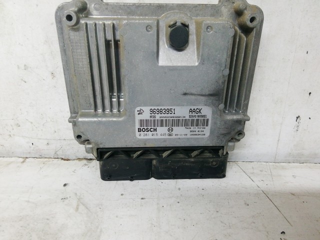 Chevrolet Cruze 2008-2012 2,0 16v Diesel motorvezérlő használt   0281015445 , 96983951